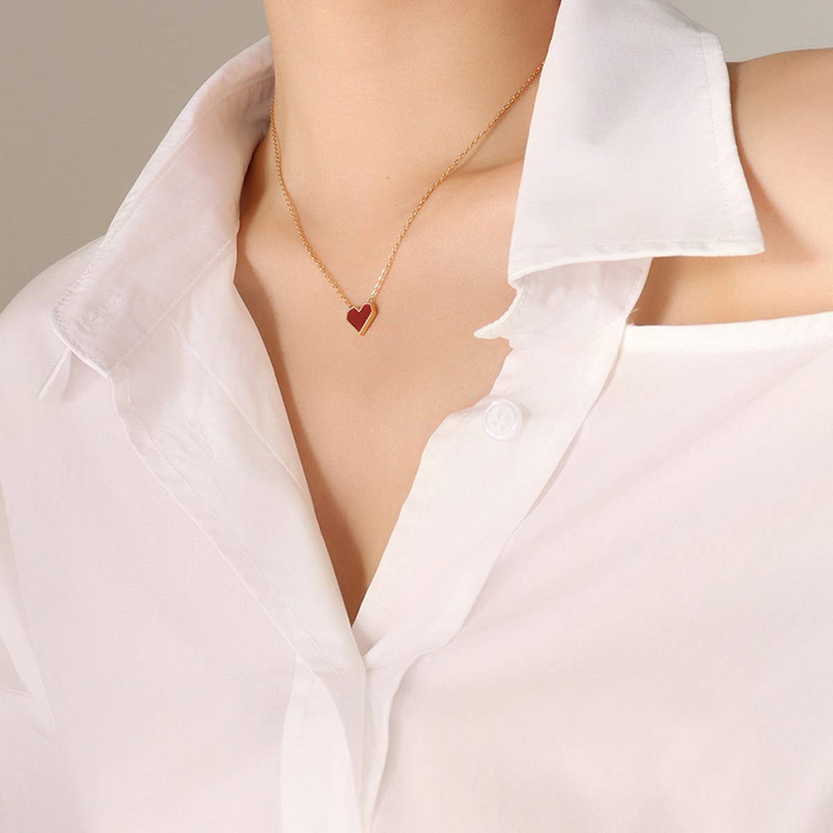 Corazon Necklace
