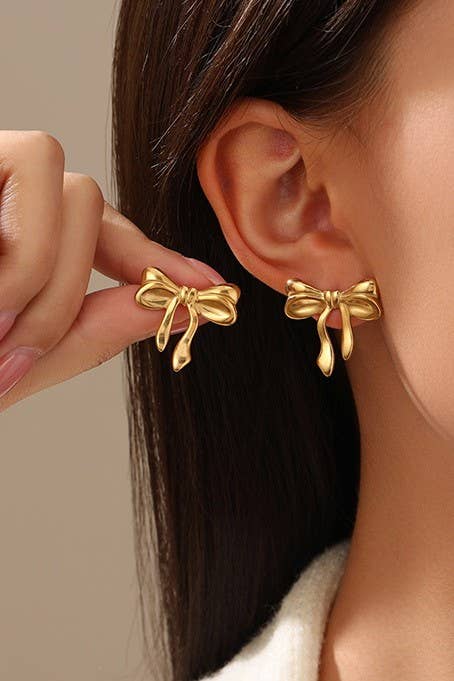BOW EARRINGS
